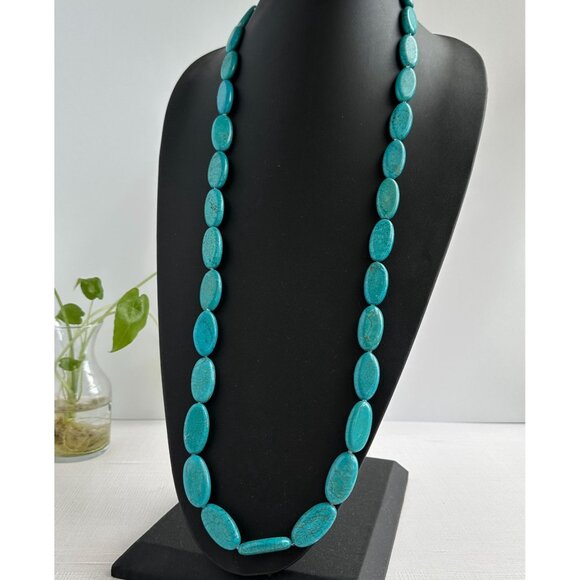 Dyed Magnesite Turquoise Bead Necklace - Picture 2 of 12